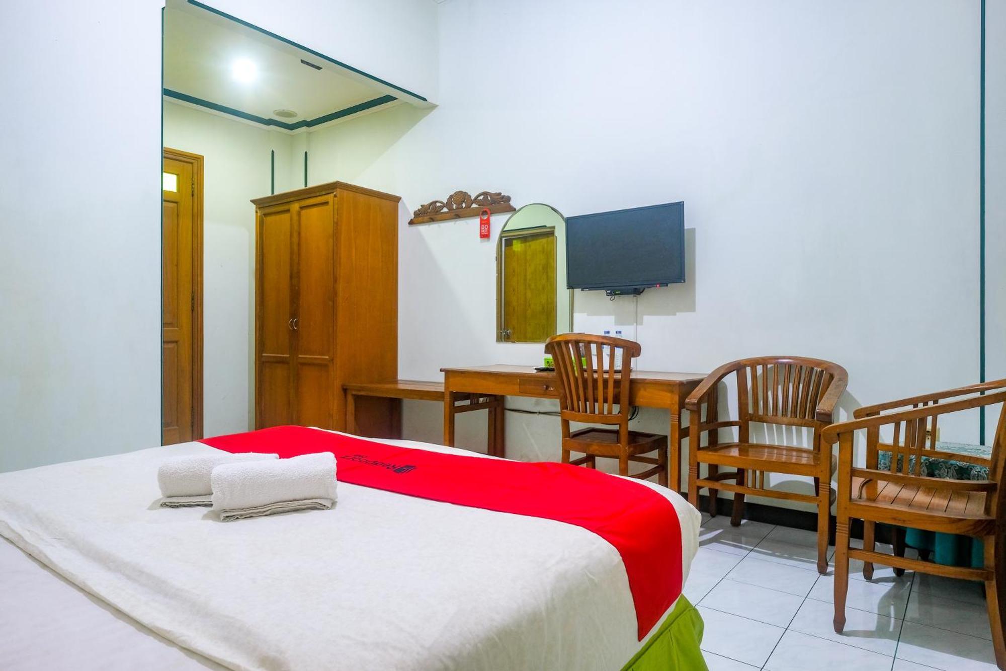 Reddoorz Near Xt Square Yogyakarta Hotel Exterior photo